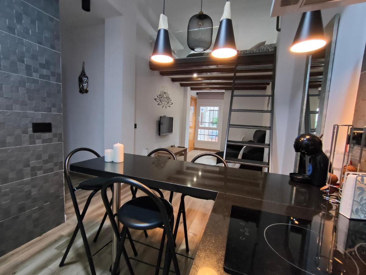 Budha Luxury Apartment Centro Historico De Málaga Eksteriør billede